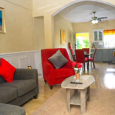 Hotel Red Hassell Manor Port Antonio Exterior foto